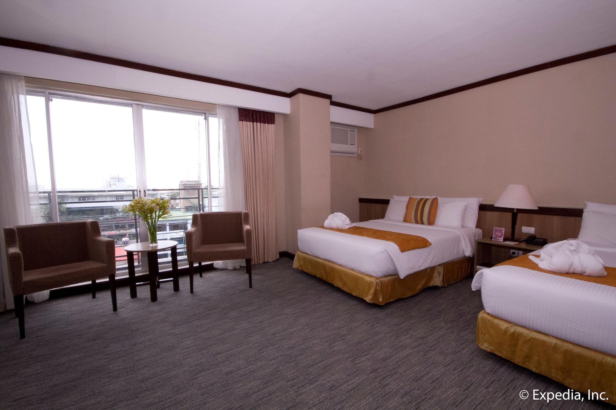 Dohera Hotel Cebu Buitenkant foto