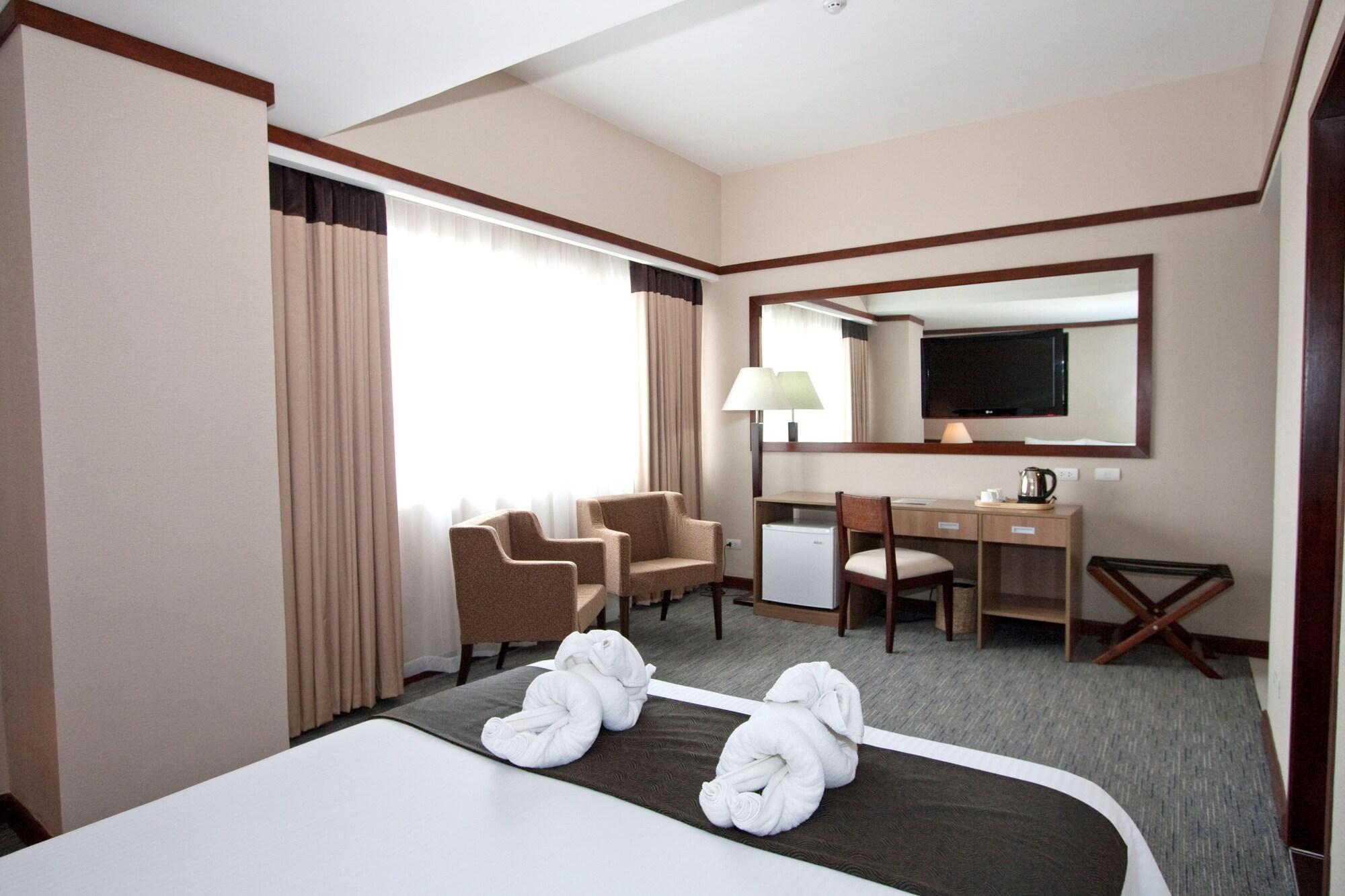 Dohera Hotel Cebu Buitenkant foto