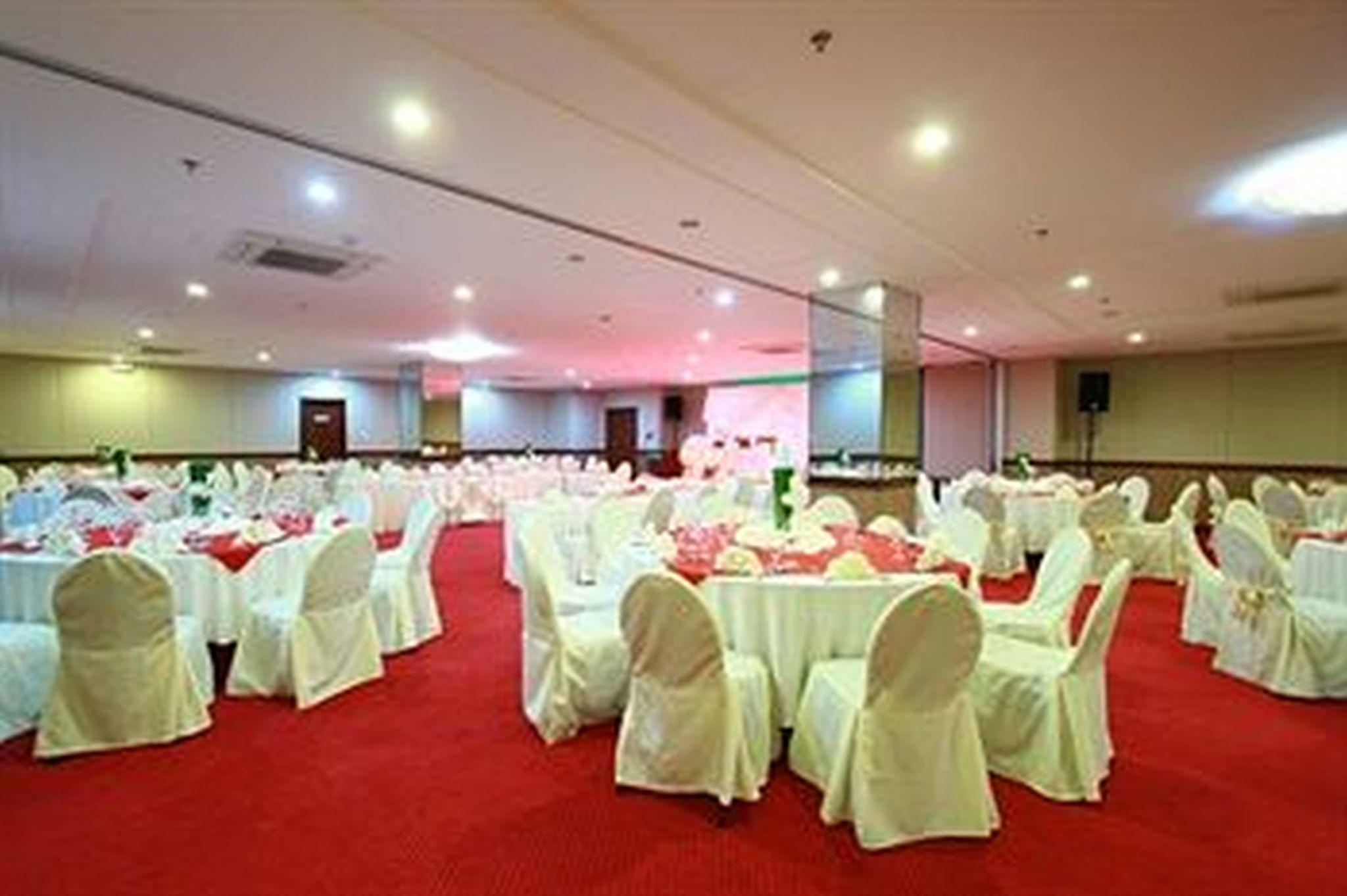 Dohera Hotel Cebu Buitenkant foto