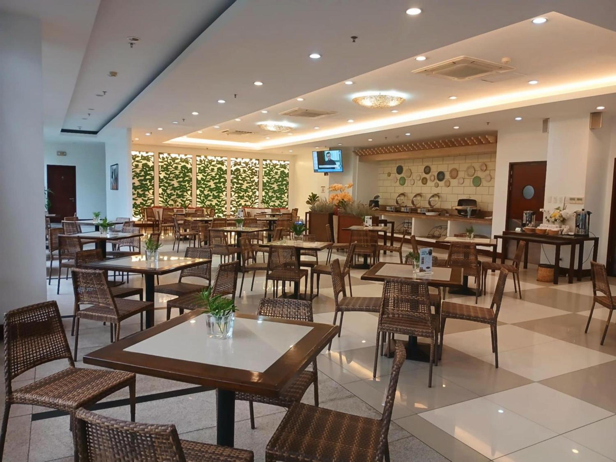 Dohera Hotel Cebu Buitenkant foto