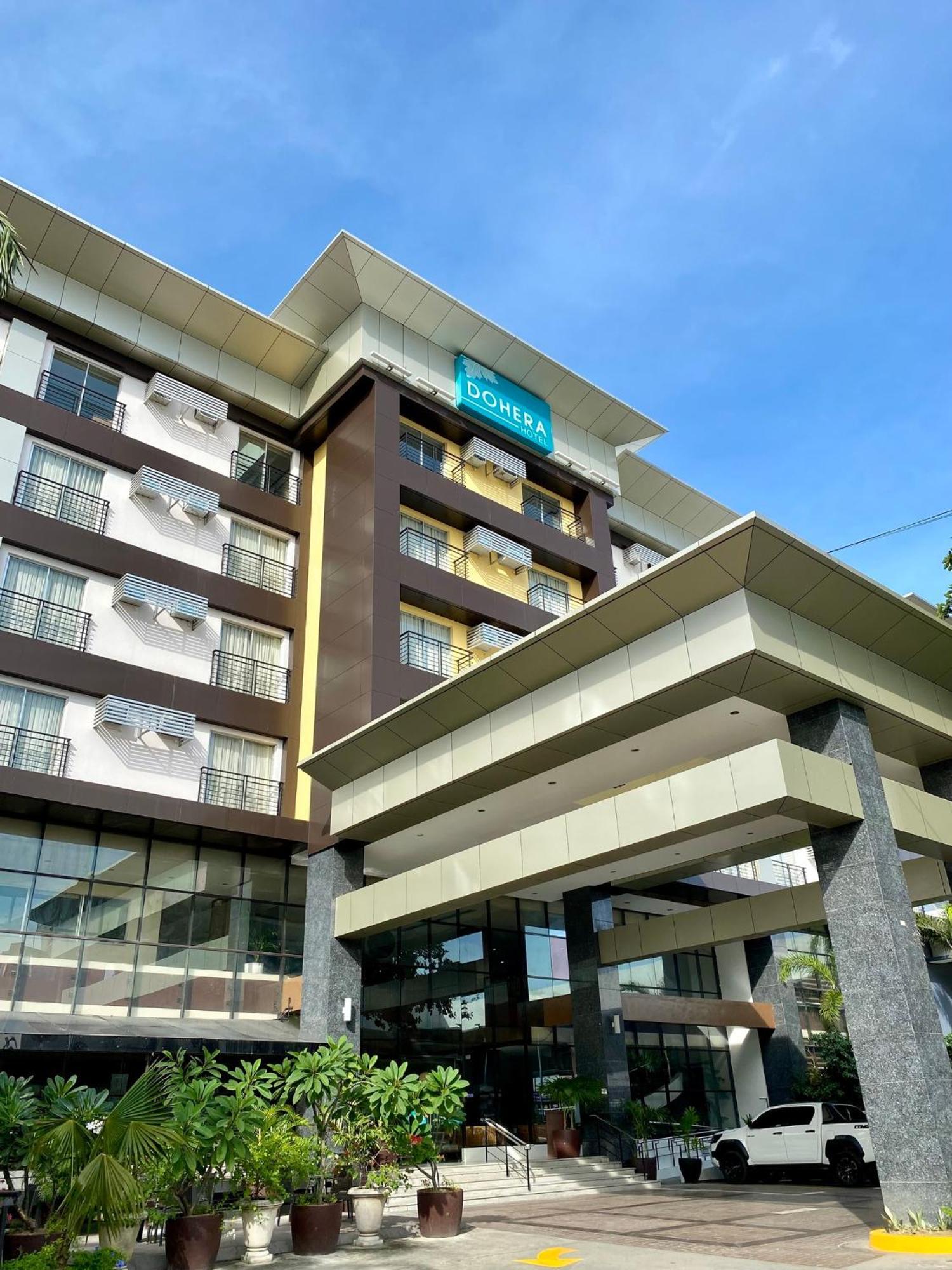 Dohera Hotel Cebu Buitenkant foto
