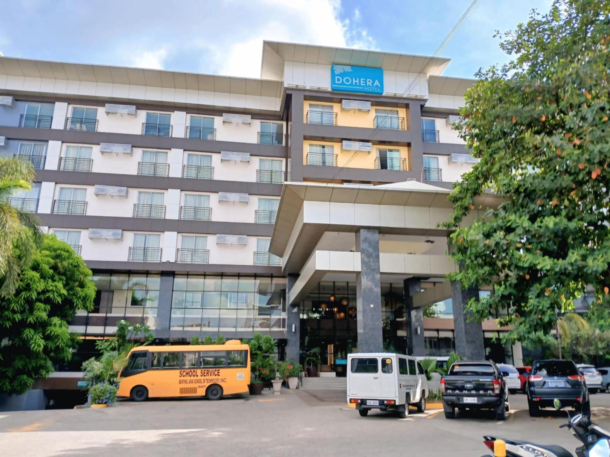 Dohera Hotel Cebu Buitenkant foto